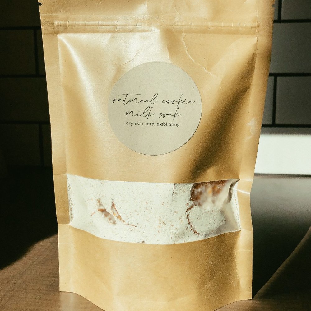 Oatmeal Milk Bath Soak for Dry Skin